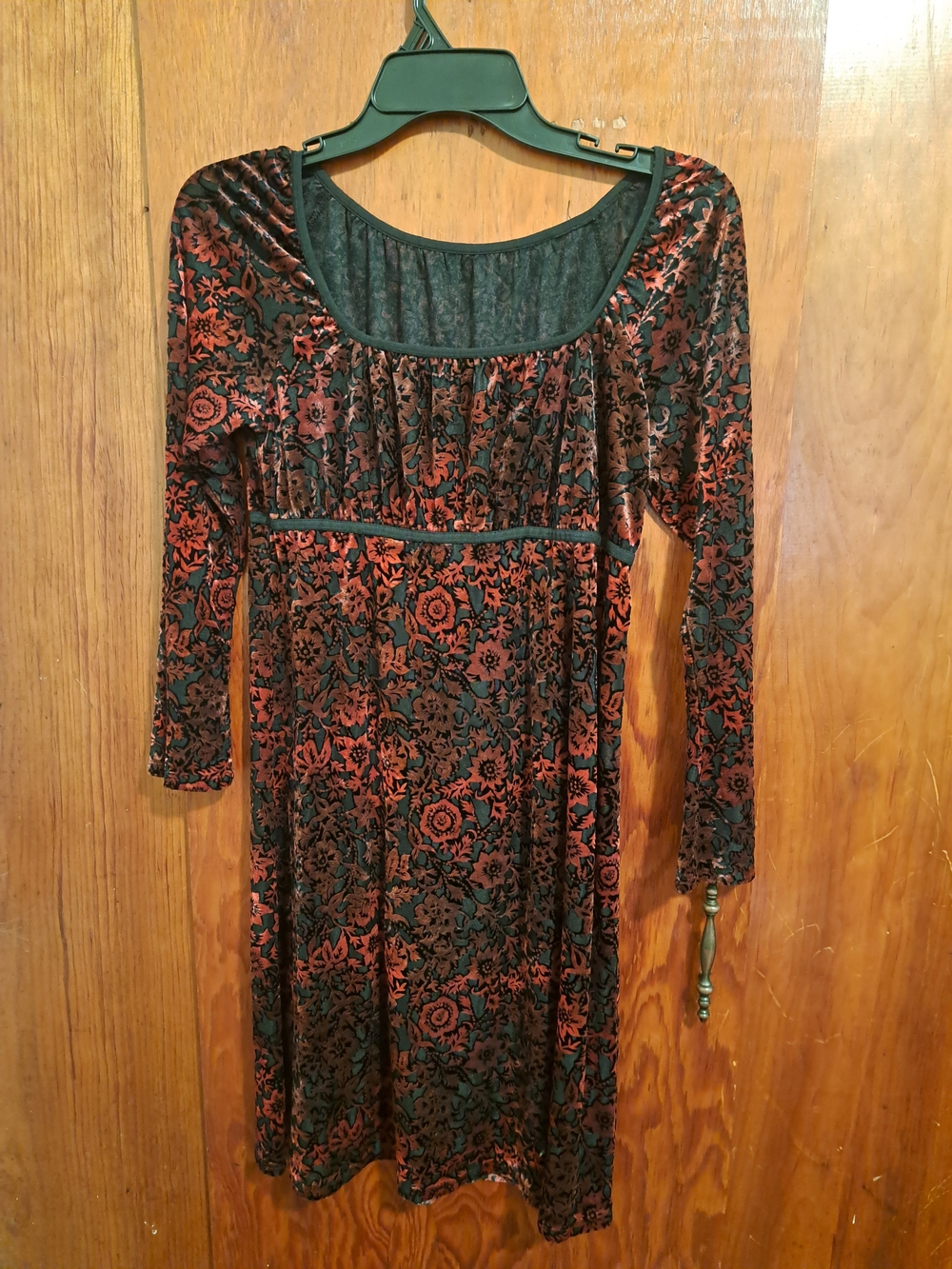 Women's Floral Burnout Velvet Empire Waist Dress - Black and Red
